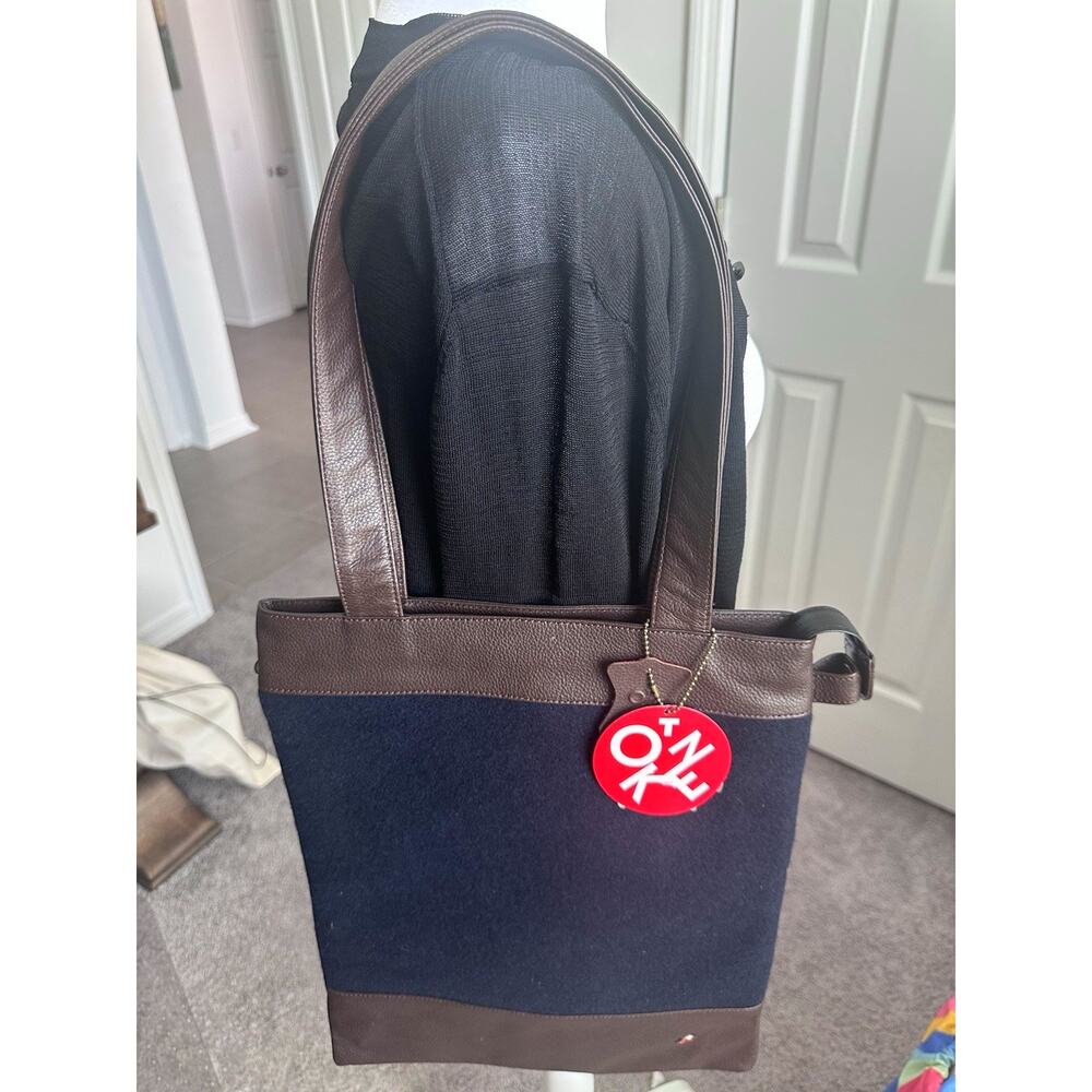 Token Woolrich West Point Graham Tote Bag $325 Retail New NWT